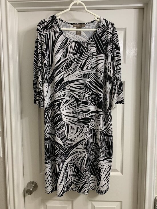 Alexandra + Oak Dresses & Skirts - Alexandra + Oak Women's Black and White Stretchy Dress, Size XXL